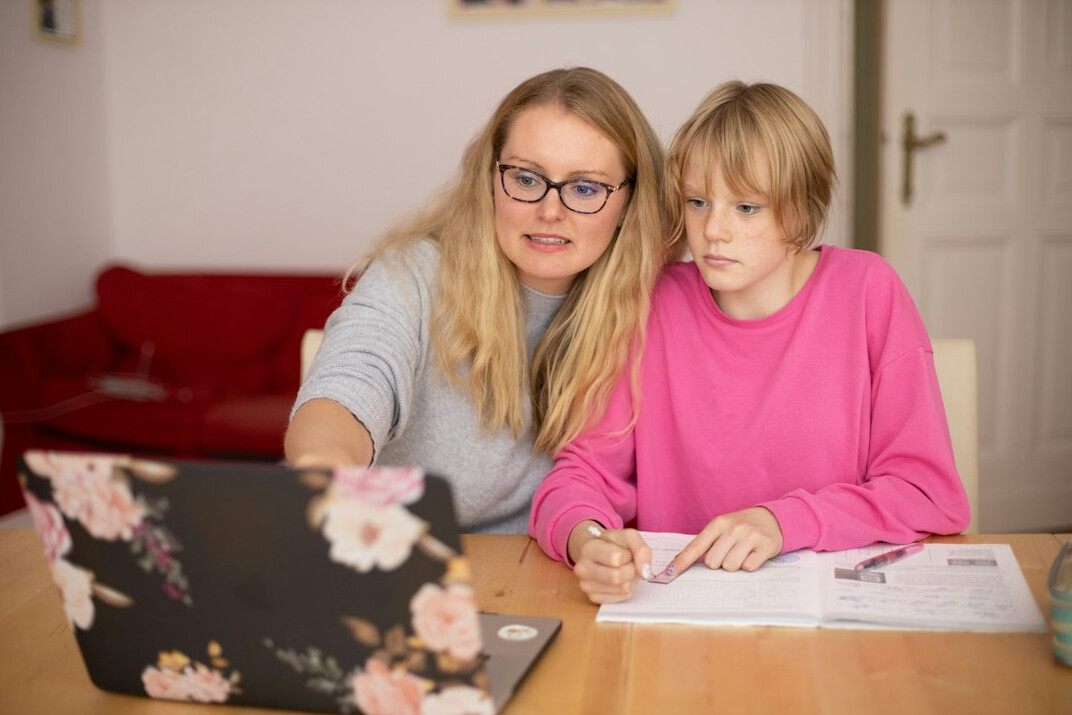 family creating home budget
